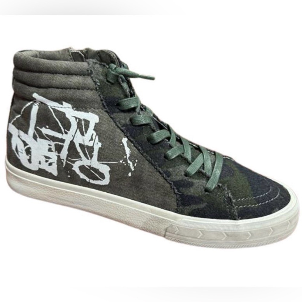 NWT Vintage Havana Retna Olive Multi Distressed High Top Sneakers, Size: 8